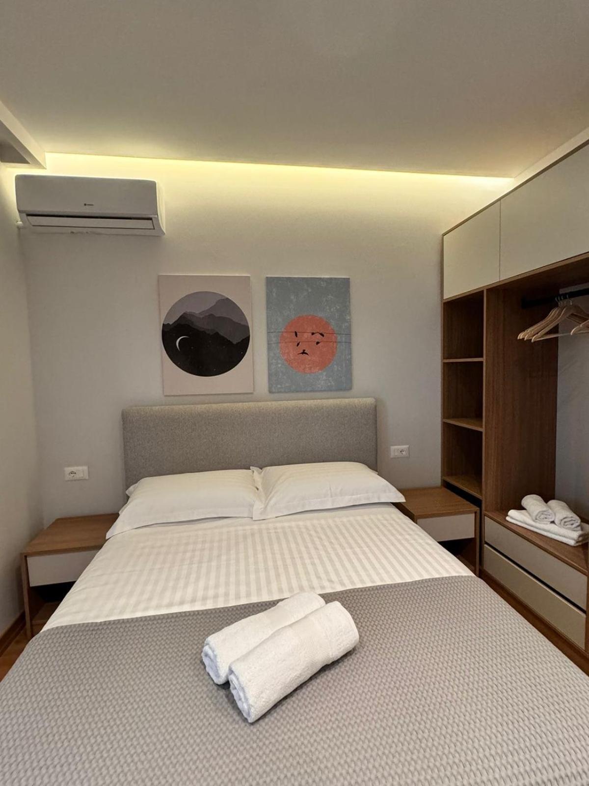 Izi Boutique Apartment Tirana Exterior foto
