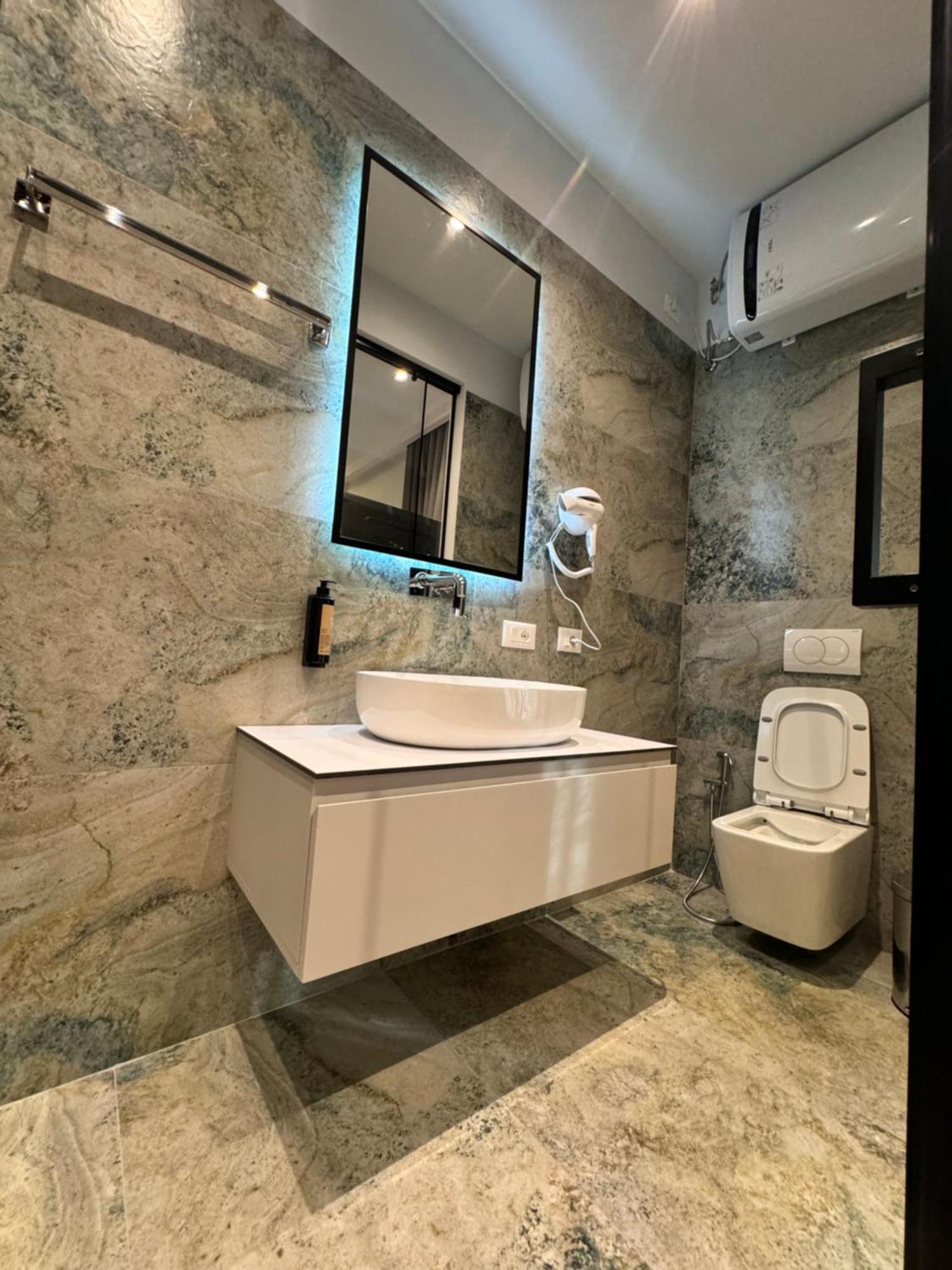 Izi Boutique Apartment Tirana Exterior foto